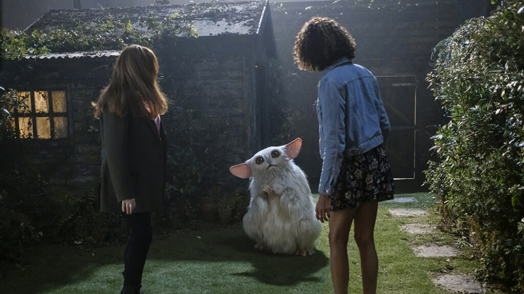 (L-R) Catherine Tate as Donna Noble, Miriam Margolyes as The Meep, and Yasmin Finney as Rose in Doctor Who Special 1: The Star Beast. Image courtesy of Disney.