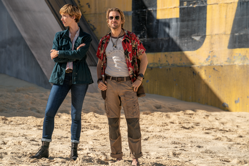 (L-r) REBECCA HALL as Dr. Ilene Andrews and DAN STEVENS as Trapper in Warner Bros. Pictures and Legendary Pictures’ action adventure “GODZILLA x KONG: THE NEW EMPIRE,” a Warner Bros. Pictures release.