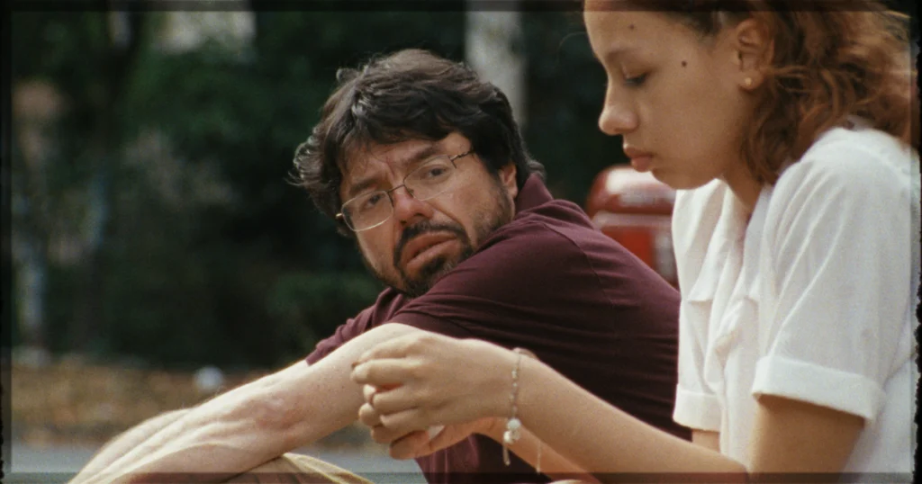 This banner is for a review of the Cannes movie Un Poeta.