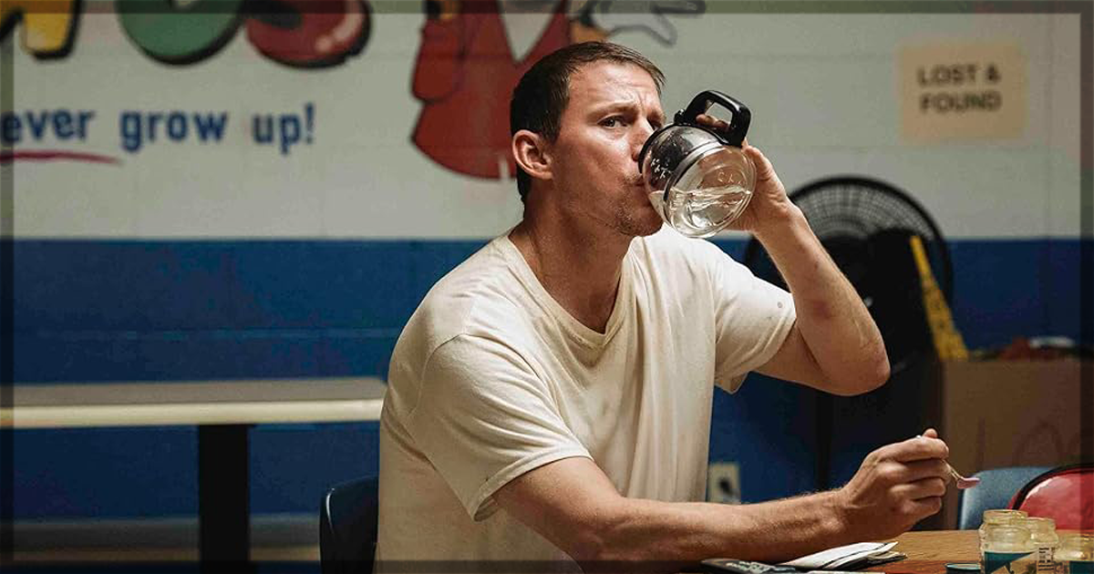 This is a banner for a review of the movie Roofman. Image courtesy of the filmmakers.